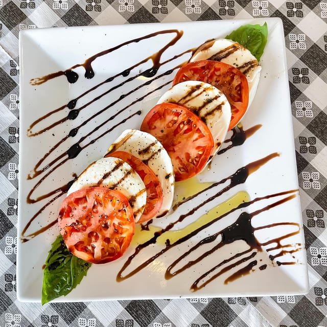 Mozzarella & Plum Tomatoes.